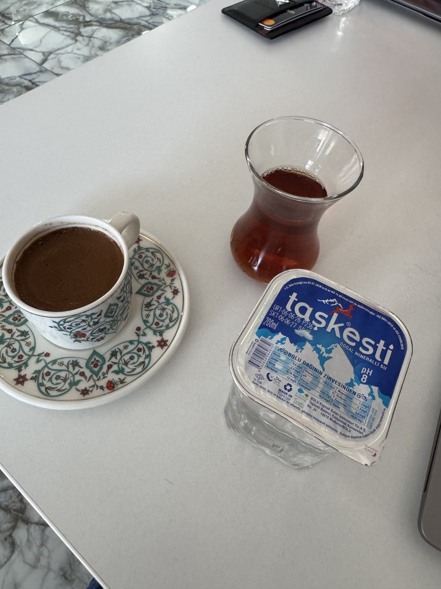 afecevi's tweet photo. günler nasıl geçiyor https://t.co/4cQrkmFAAV