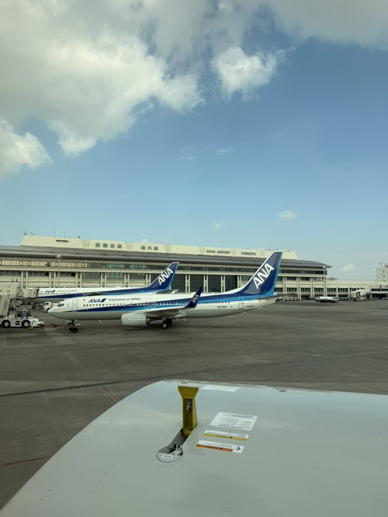 senrigawa1's tweet photo. JAL•ANA平会員いつもの沖縄旅①⑥

JA990A B787-10 2025/10に就航した
まだまだ新しい機材です✈️
セールでかなり安かったのでかなり前にポチってました👍
JAL ANA国内線ファーストクラス乗り比べに💺

さよなら沖縄👋
次回は来年2月の🐯キャンプ✈️ https://t.co/Rt1OpHypOi