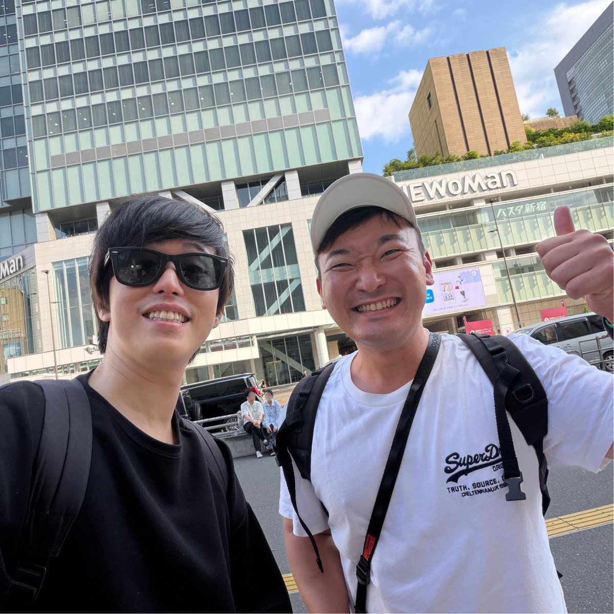 sorairomagician's tweet photo. ボンバングーさんと長崎の打ち合わせ。
かなり面白いショーになりそうです🕶️✨ https://t.co/jLg6BCk5yC