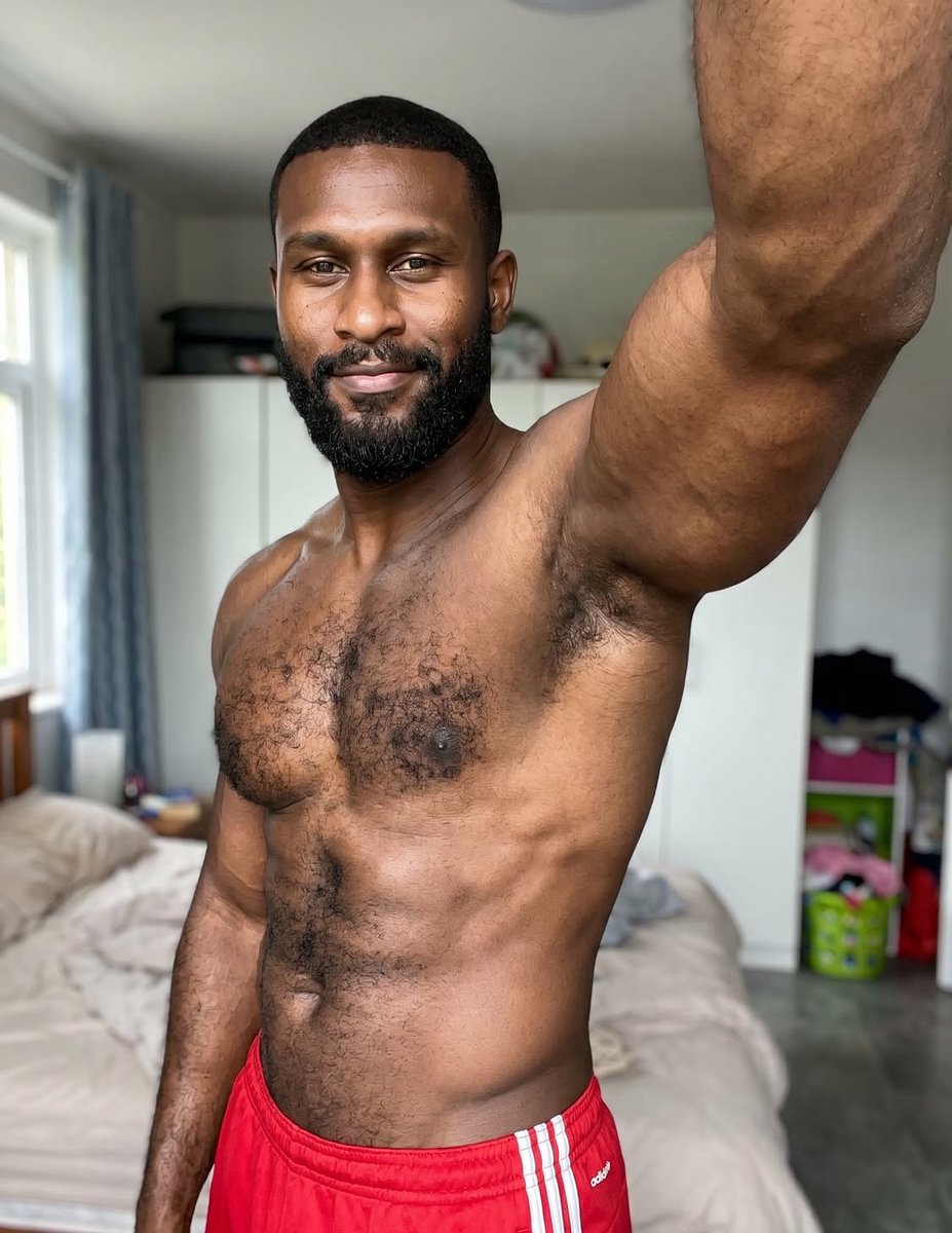 nudfuk's tweet photo. Is genre call Muscular Bear or what? https://t.co/6PF5Pski21