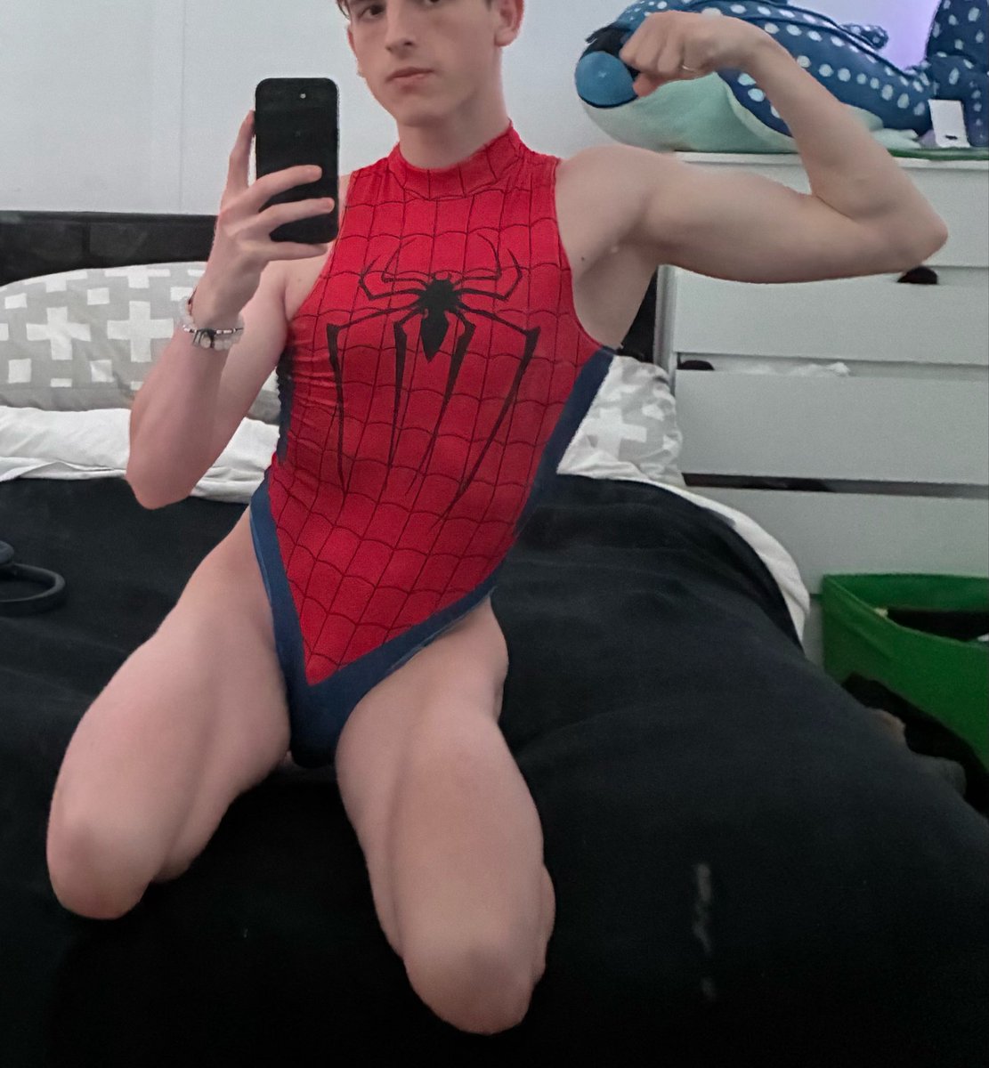 SullyWiserr's tweet photo. Anyone want to play superheroes?
#twink #superheroes #spiderman #gay #gayporn https://t.co/CnBckAAMIb