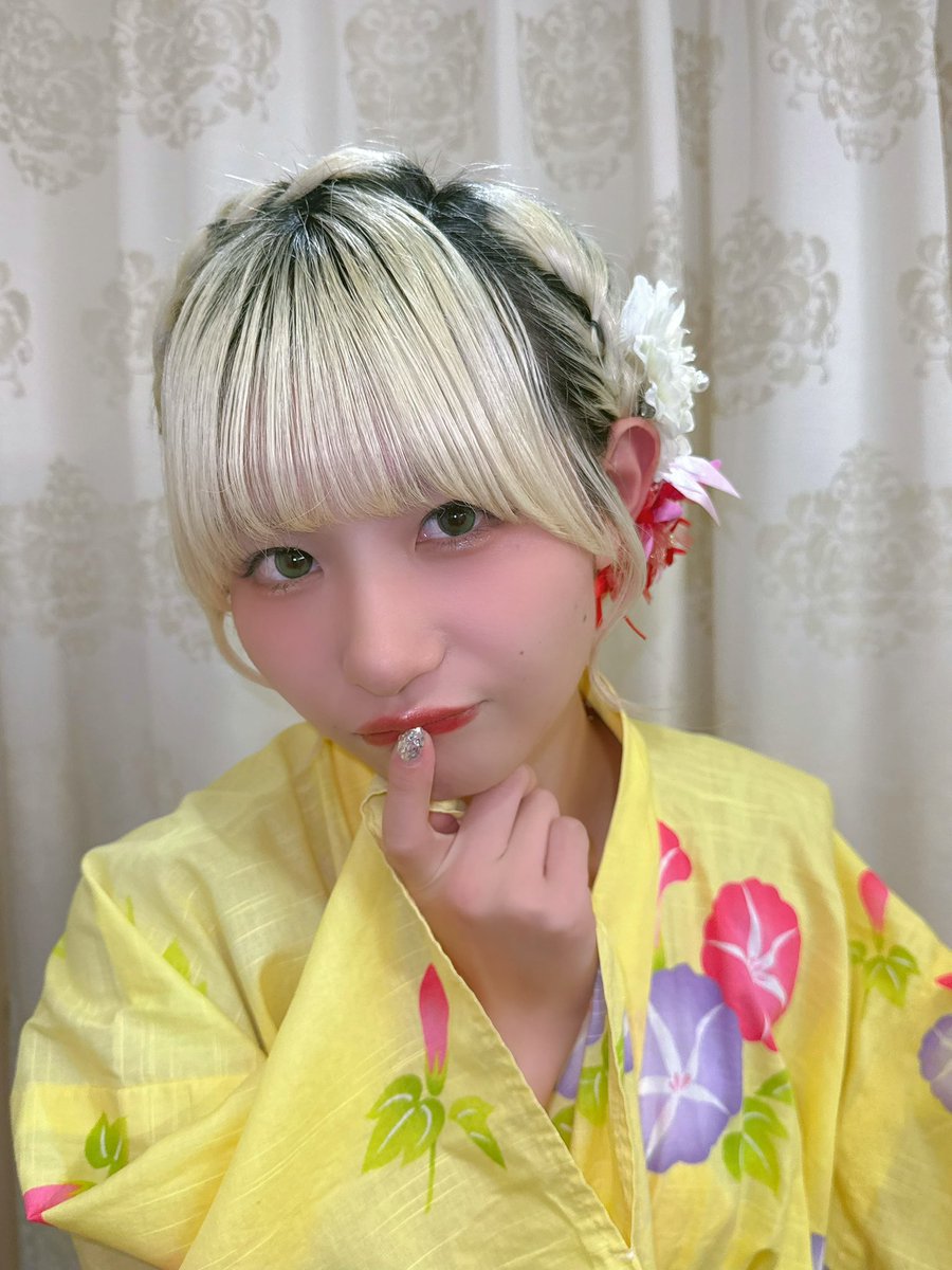 morishitamao's tweet photo. ふざけてポーズしたらなんか結構いい感じになってた😂🫶📸 https://t.co/jWlp5DCmGQ