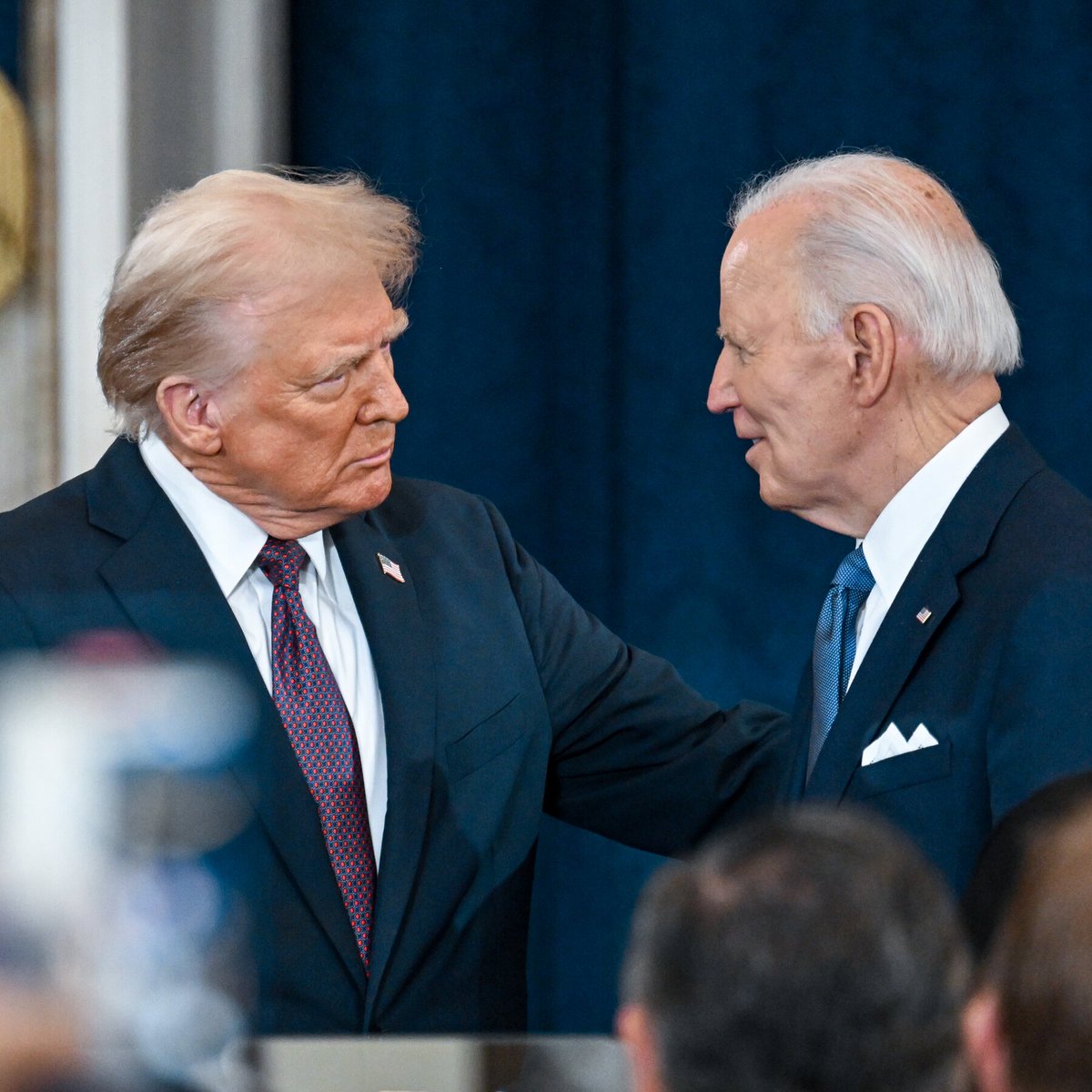pusholder's tweet photo. Donald Trump: "Joe Biden'in zaten beyni yoktu." https://t.co/jpSi8LDKrK