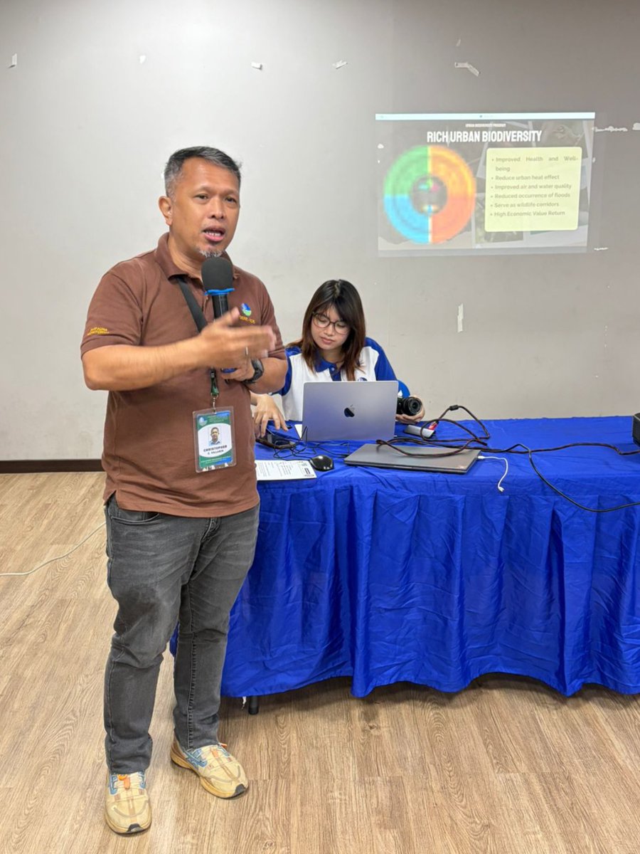 raymond_lising's tweet photo. Ating kinatawan ang @bsapasi in today's monthly meeting of the Liga ng mga Barangay. β
Aming tinalakay ang ilang DepEd concerns π« and mapping of green spaces sa Pasig City by DENR. π Thank you for a productive meeting. π
#TuloyAngSerbisyoBSA #servicewithaSMILE https://t.co/c0dbOGThkz