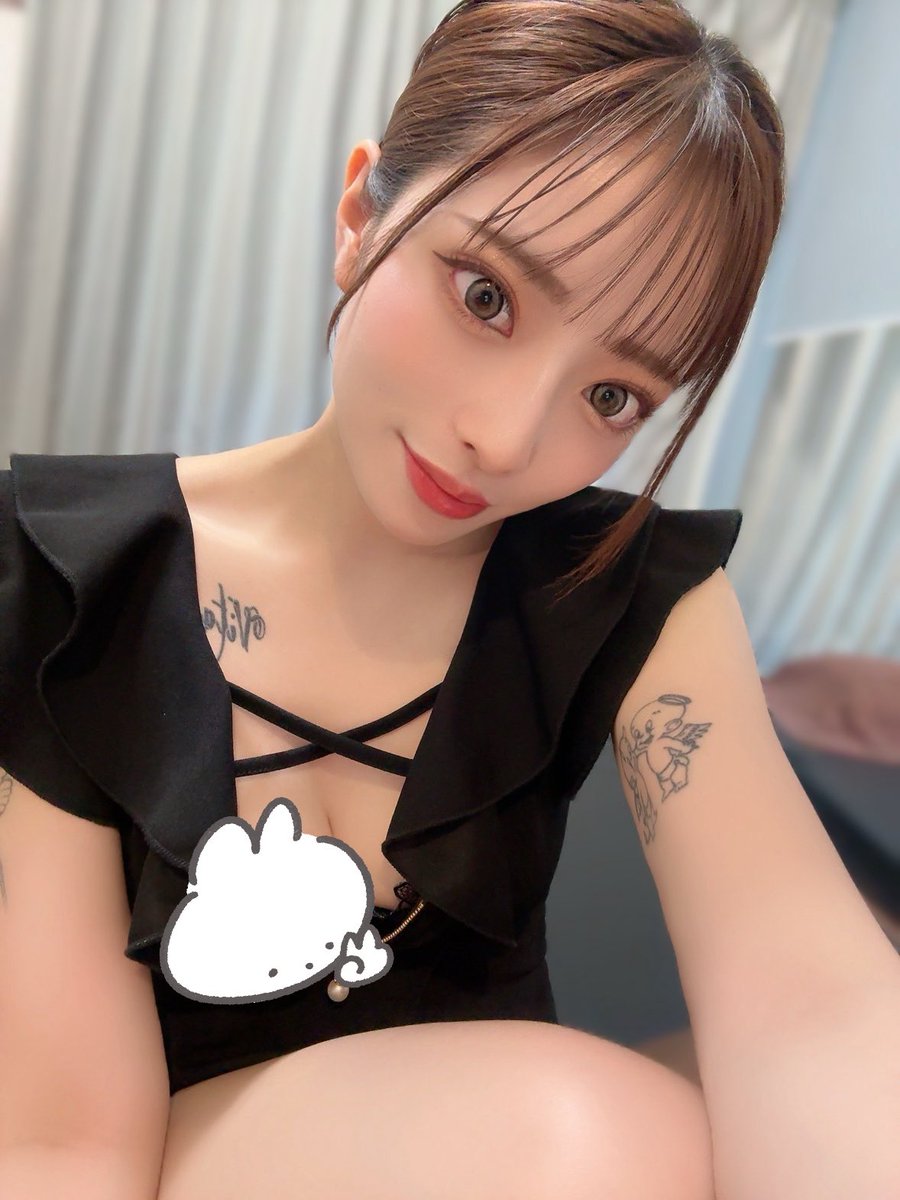 mypacechandes's tweet photo. ぴーすぴーす✌🏻 https://t.co/BgKoHAeU4Z