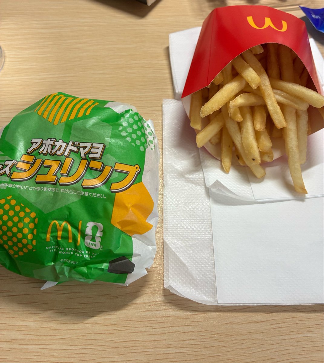 tai_dadada's tweet photo. ダイエットなんてクソ喰らえ https://t.co/exoeaJP3nU