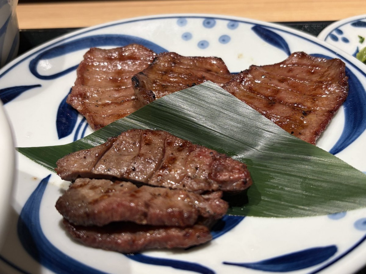 ngs_aco's tweet photo. この日は新横浜駅で母と待ち合わせ。
ねぎしでランチ！梅田にオープンしたから久しぶりに食べたいと思って寄ったらまさかの76組待ちでびっくり⚡️したんだよね。キュービックプラザは待ち時間0だったよ。新メニューのがんバくんも気になる。ねぎしの味噌南蛮が大好き〜😋 https://t.co/zzLr2PbOKd