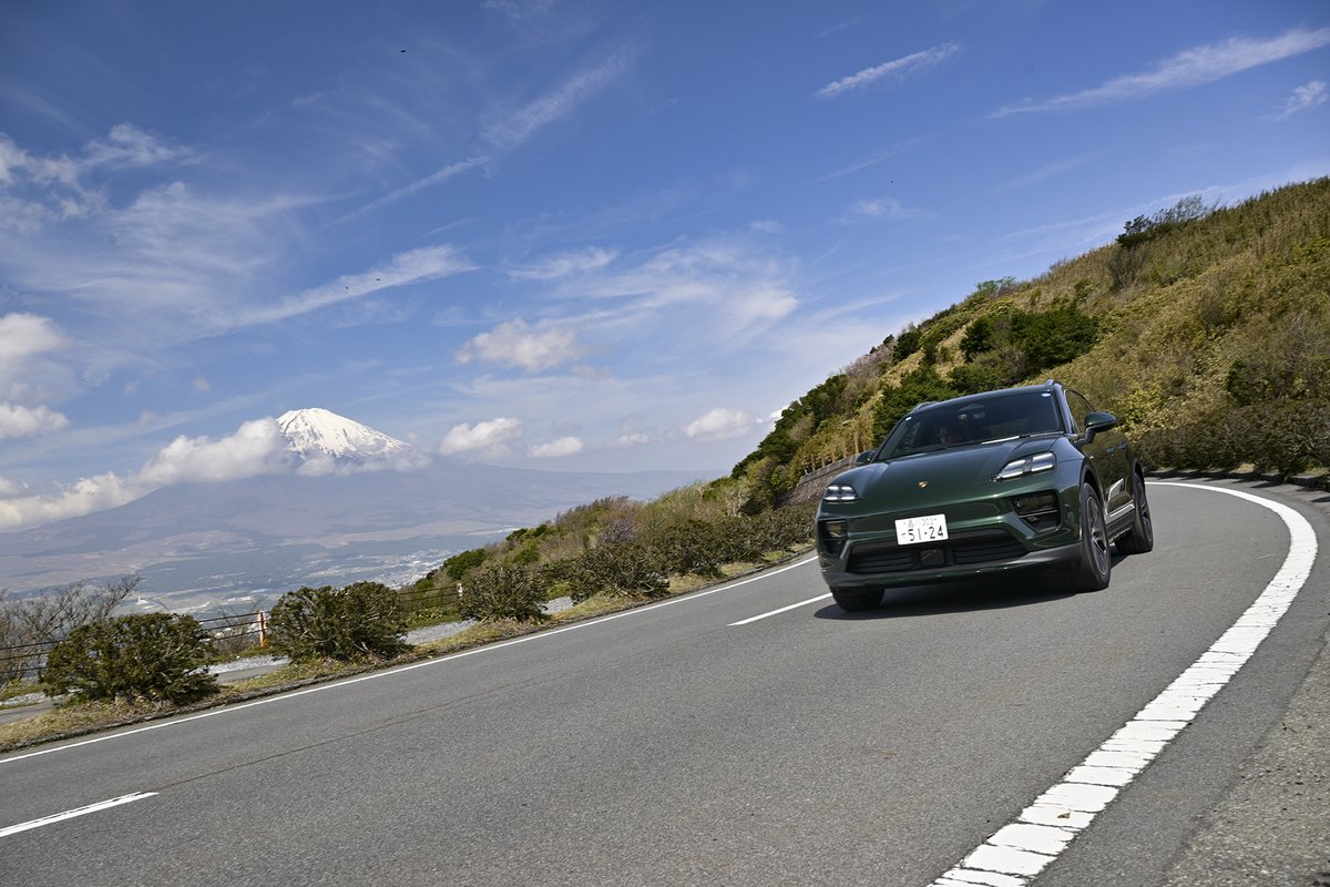 Exclusivecars_J's tweet photo. この夏、ポルシェとともに特別な10日間を。
Macan Electricを10日間お貸し出しする「Porsche Summer Holiday 2026」
応募期間は6月22日〜7月24日。
抽選で1名様に8月11日〜20日の体験をお届けします。
詳細・応募はこちらから
https://t.co/gTrbuXedRc
#ポルシェ #MacanElectric https://t.co/RAgm2LKAwY