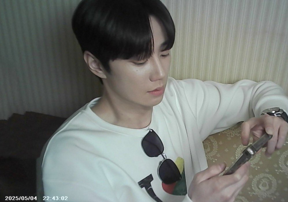 qqyu2j0's tweet photo. 아앙ㅇ..ㄴㅁ좋아욜 https://t.co/Hv7u9ZLNHY