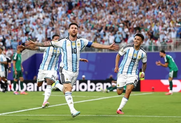 AlshapiM's tweet photo. مواعيد مباريات دور الـ8 في كأس العالم 2026 
https://t.co/SRqZ8hlWkx https://t.co/DdapxHJVSS