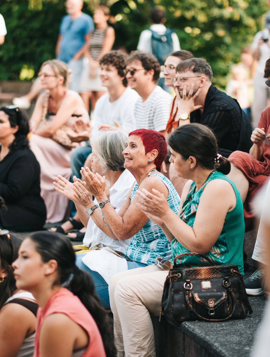 munfunchal's tweet photo. O Auditório do Jardim Municipal do Funchal acolheu ontem mais uma sessão do Funchal Jazz 2026, com a atuação dos finalistas do Conservatório – Escola das Artes da Madeira. https://t.co/xD7G025kt6