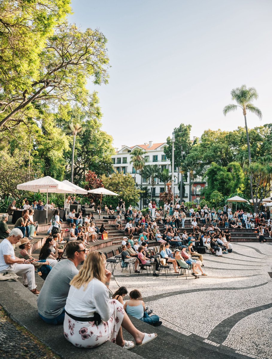 munfunchal's tweet photo. O Auditório do Jardim Municipal do Funchal acolheu ontem mais uma sessão do Funchal Jazz 2026, com a atuação dos finalistas do Conservatório – Escola das Artes da Madeira. https://t.co/xD7G025kt6