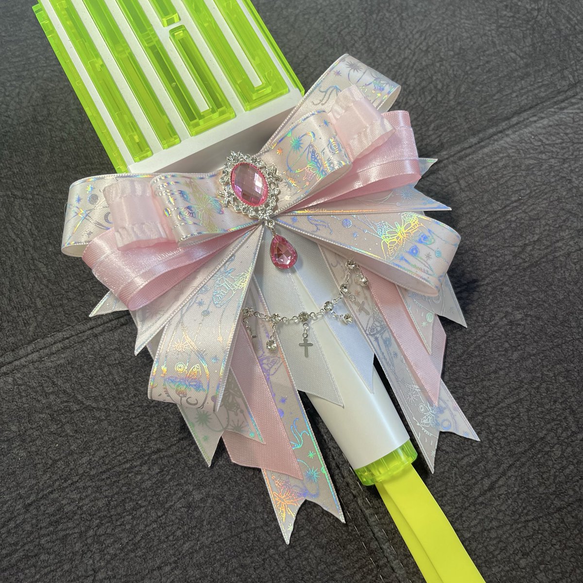 _milktea94_'s tweet photo. 🍎พร้อมส่ง/customize : คิวว่าง
•โบว์ติดแท่งไฟ เริ่มต้น 189
•พวงกุญแจทำมือ เริ่มต้น 89
•เฟรมการ์ดเจ้าหญิง เริ่มต้น 99

💬สนใจสอบถามทักDM
#ตลาดนัดRIIZE #ตลาดนัดseventeen #ตลาดนัดstayc #ตลาดนัดstraykids #ตลาดนัดtreasure #ตลาดนัดtripleS #ตลาดนัดtwice #ตลาดนัดtxt https://t.co/kYJShRasoG