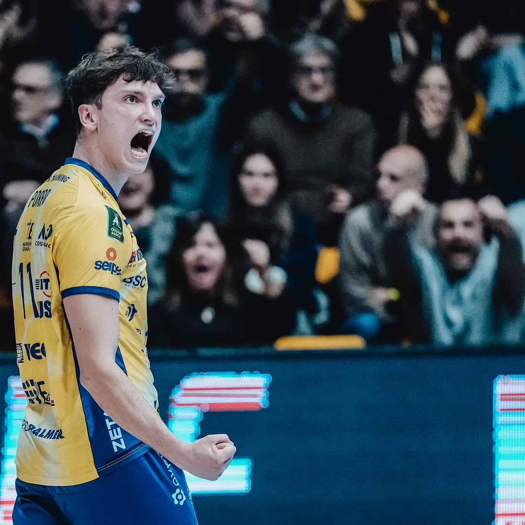Jakub110Jakub's tweet photo. ❗️ INDYWIDUALNE NAGRODY  -
🇮🇹 LEGAVOLLEY 2025/2026:

NAJLEPSZY TRENER:
🎖 Angelo Lorenzetti 🇮🇹

NAJLEPIEJ PUNKTUJĄCY:
🎖 Aleksandar Nikolov 🇧🇬

NAJLEPIEJ ZAGRYWAJĄCY:
🎖 Robertlandy Simon 🇨🇺

NAJLEPIEJ PRZYJMUJĄCY:
🎖 Marco Gaggini 🇮🇹

NAJLEPSZY ŚRODKOWY:
🎖 Giovanni Sanguinetti 🇮🇹

NAJLEPSZY ATAKUJĄCY:
🎖 Paul Buchegger 🇦🇹

NAJWIĘCEJ ASÓW:
🎖 Paul Buchegger 🇦🇹

NAJWIĘCEJ BLOKÓW:
🎖 Thomas Beretta 🇮🇹

NAJLEPSZY WŁOCH U23:
🎖 Luca Porro 🇮🇹

Foto: Caterinazattarin, IG. 
#podsiatka