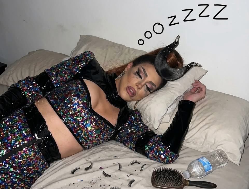 sirenaes_gLm's tweet photo. Yo bien dormidota y Lupe 👁️ 👄 👁️ https://t.co/qx9UpG99Do