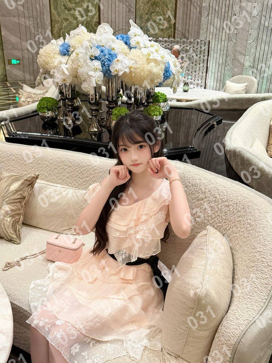 SantiRosebad's tweet photo. 七星区
👉助理@francieleroman2
看上了请截图妹子便客服快速安排
#桂林
三观没有标准，在乌鸡的世界里，天鹅也有罪。 https://t.co/uv7jAUgdhn