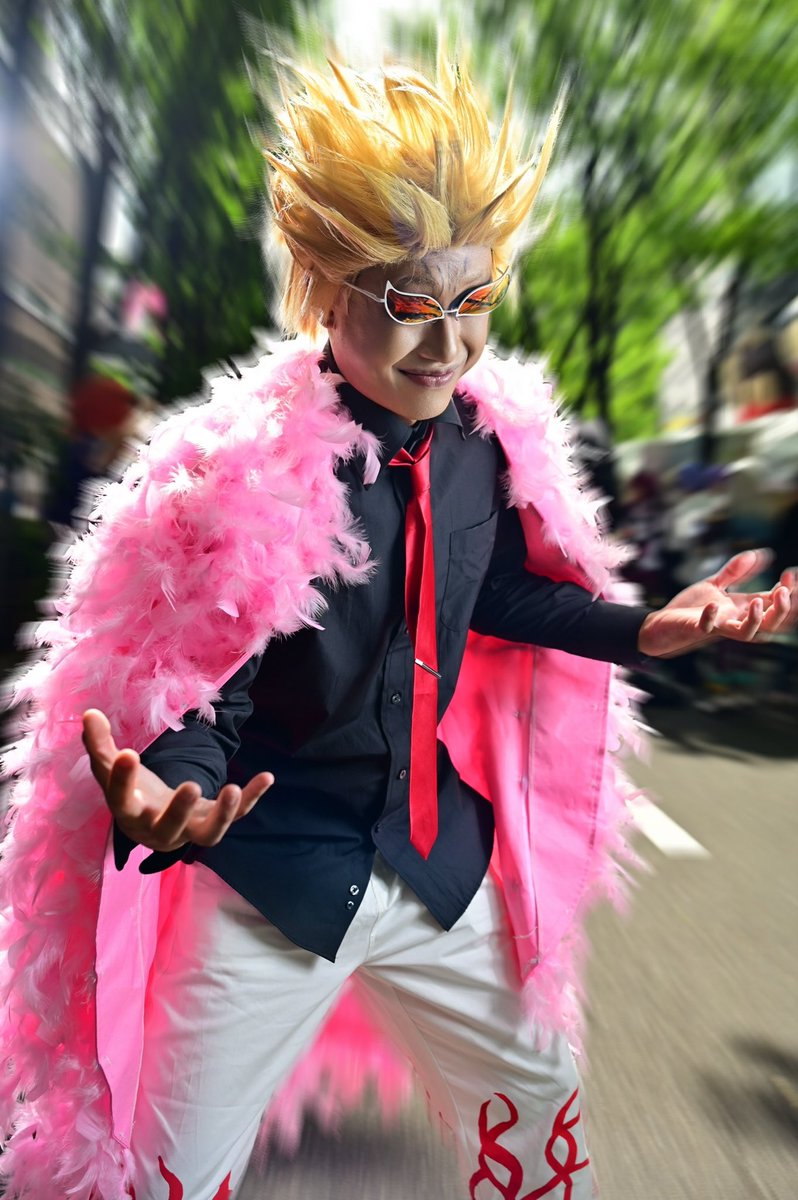 shunoko_SAO_cos's tweet photo. [cosplay]
ワンピース/ONEPIECE 

ドンキホーテ海賊団
ドンキホーテ・ドフラミンゴ

📸@ko11145300 

#アコスタ梅田茶屋
#金髪だョ全員集合0621 https://t.co/BQrunYvnah