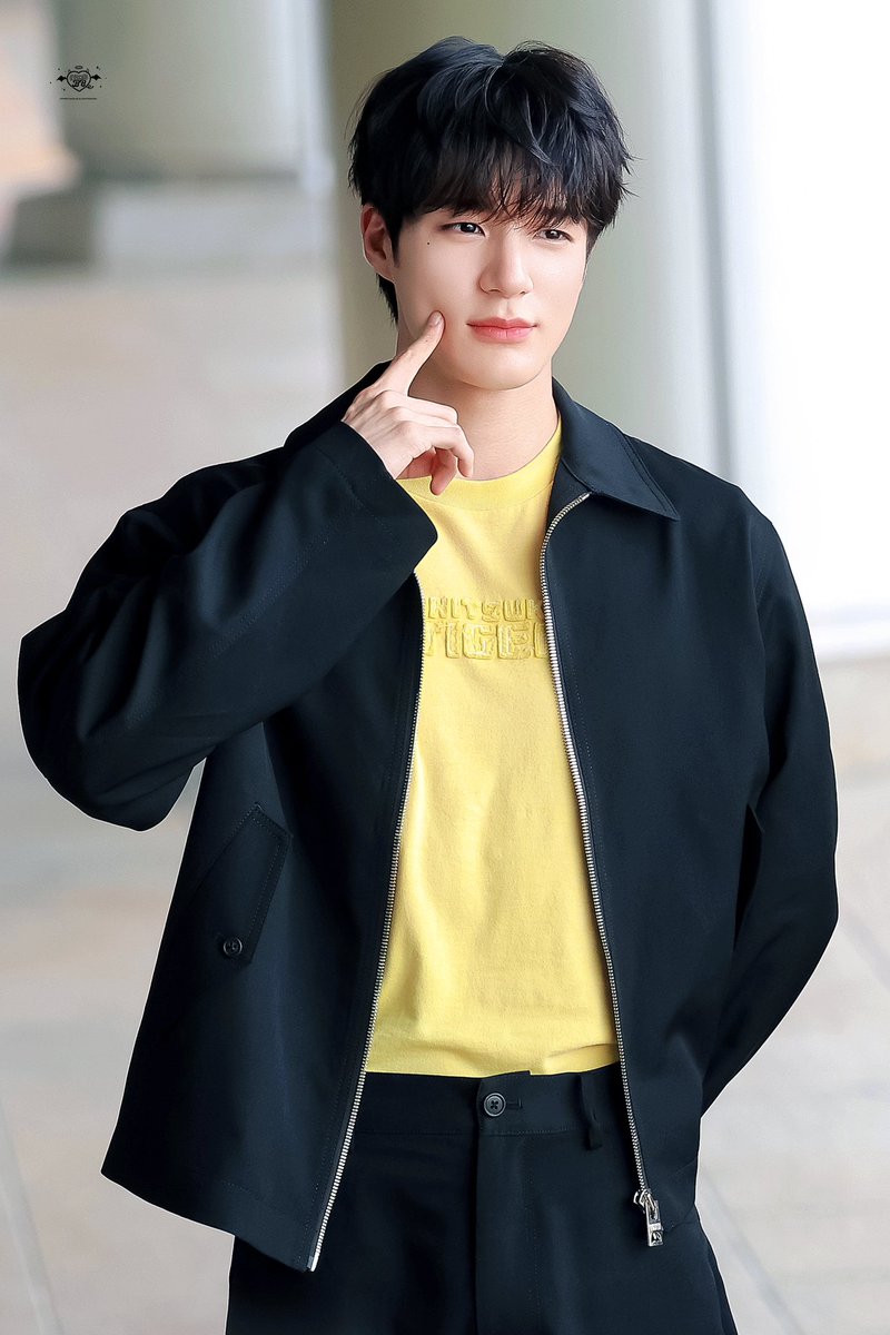 NAKS_BB's tweet photo. 260708 GMP 🛫

#JENO #제노  #ジェノ #NCTDREAM #NCT https://t.co/SN9ueLjBNI