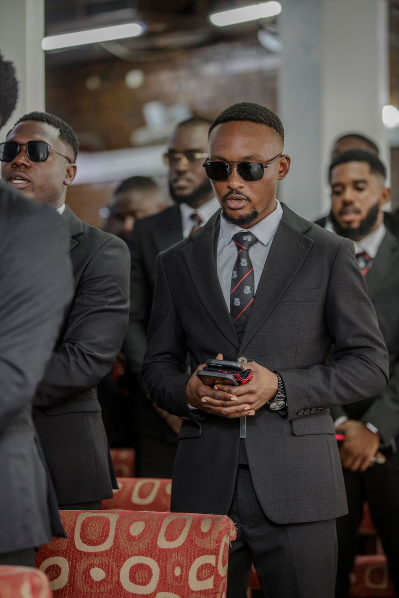 mobaclassof2016's tweet photo. You thought we were done huh? we only getting started so sit tight, get comfy and buckle up because we're about to take yall on a long blissful ride with the Boys.
🔴⚫️

#DwenHweKan  #BeyondTheHills #MOBA16 https://t.co/O9syz4ejxQ