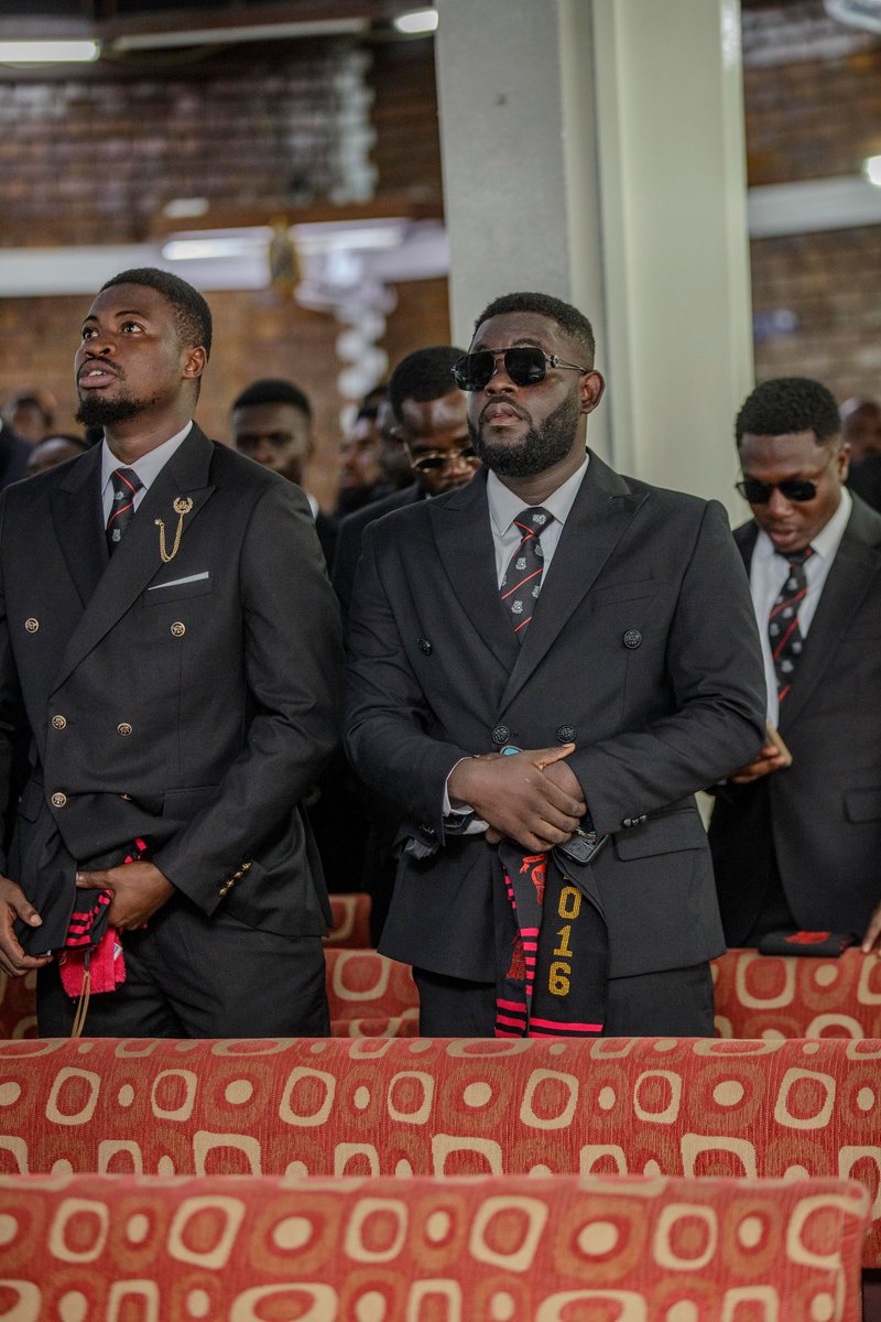 mobaclassof2016's tweet photo. You thought we were done huh? we only getting started so sit tight, get comfy and buckle up because we're about to take yall on a long blissful ride with the Boys.
🔴⚫️

#DwenHweKan  #BeyondTheHills #MOBA16 https://t.co/O9syz4ejxQ