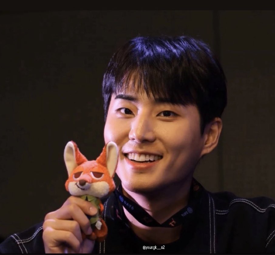 youngk___s2's tweet photo. 아무래도 사야할거같음... https://t.co/bUIVWNrmH6