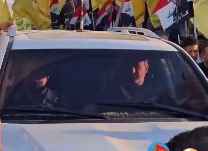 MwsyAlqayd's tweet photo. سماحة السيد مقتدى الصدر يُشارك في تشييع السيد الشهيد علي الخامنئي (رض) https://t.co/ySmvqjWJ7e