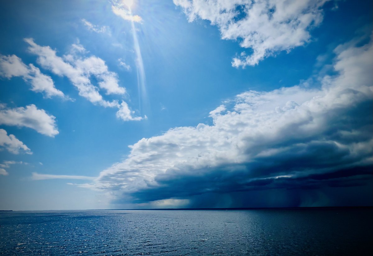 kncortes's tweet photo. “By the seventh day God had finished the work he had been doing; so on the seventh day he rested from all his work.” Genesis 2:2 NIV https://t.co/bMmafeYaux ❤️ Photo: Choctawhatchee Bay—Destin, Florida—taken from causeway ❤️ https://t.co/ZmstQpsrkf