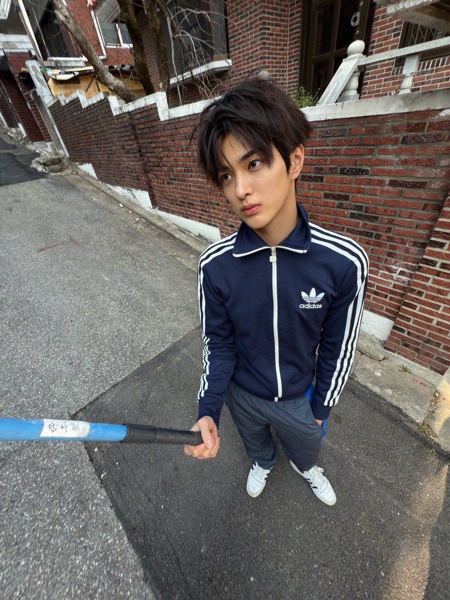 keonho tweet media