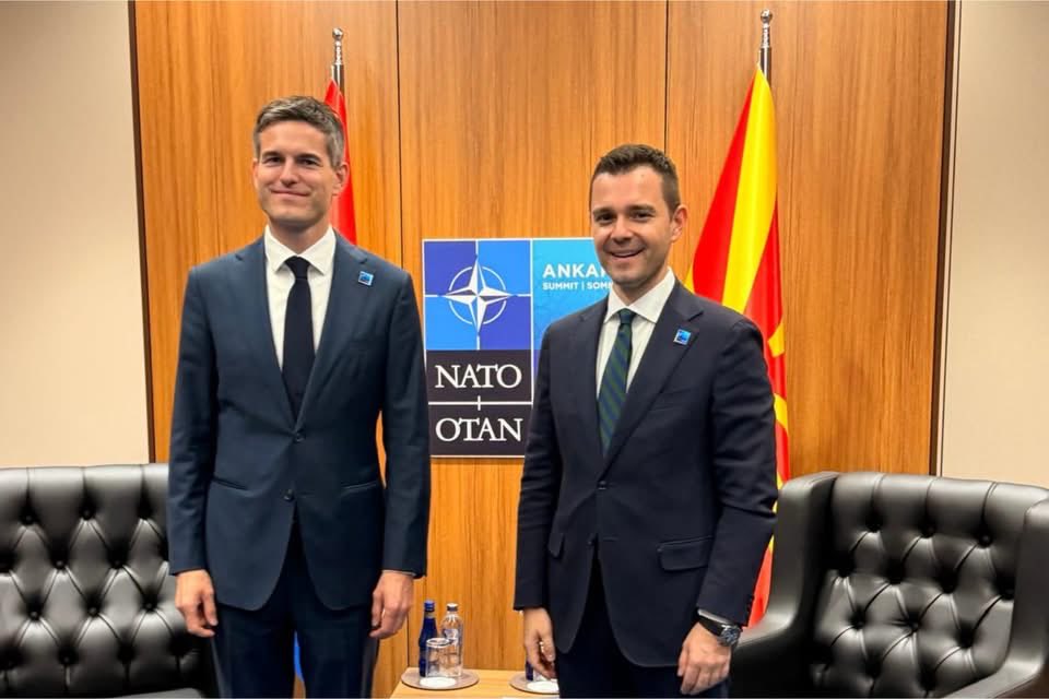 TimcoMucunski's tweet photo. 🇲🇰 Yesterday and today, I am participating in the 2026 NATO Summit in Ankara as part of the state delegation led by President Gordana Siljanovska Davkova.

🔹 The Summit is focused on strengthening collective defence, defence investment, burden-sharing, support for Ukraine and current regional security challenges.
🔹 On the margins of the Summit, I met with the Netherlands’ Foreign Minister, Tom Berendsen, to discuss bilateral relations, regional and European issues, and our cooperation within the Alliance.