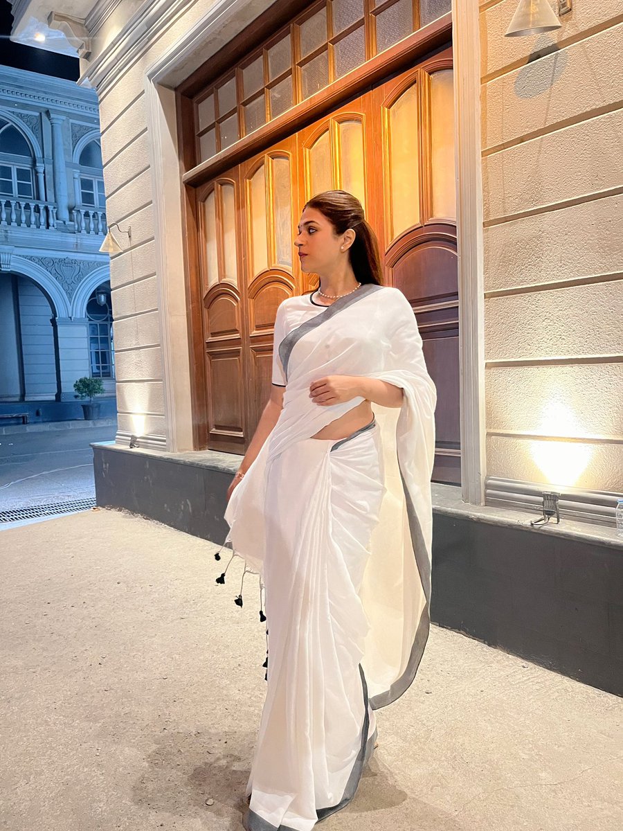 shraddhadas43's tweet photo. Something’s cooking 📽️ https://t.co/yBIhPvF4Wv