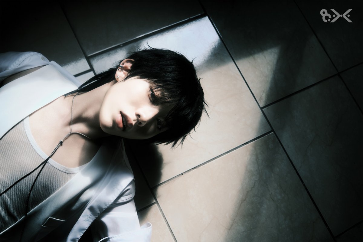 8TURN_official's tweet photo. 8TURN (에잇턴) THE 3RD SINGLE ALBUM [8.X]

𝗖𝗢𝗡𝗖𝗘𝗣𝗧 𝗣𝗛𝗢𝗧𝗢
YUN GYU

💿 2026.07.21 TUE 6PM (KST) RELEASE

#8TURN #에잇턴 #エイトターン
#윤규 #YUNGYU #ユンギュ https://t.co/JoHK0mSPpz