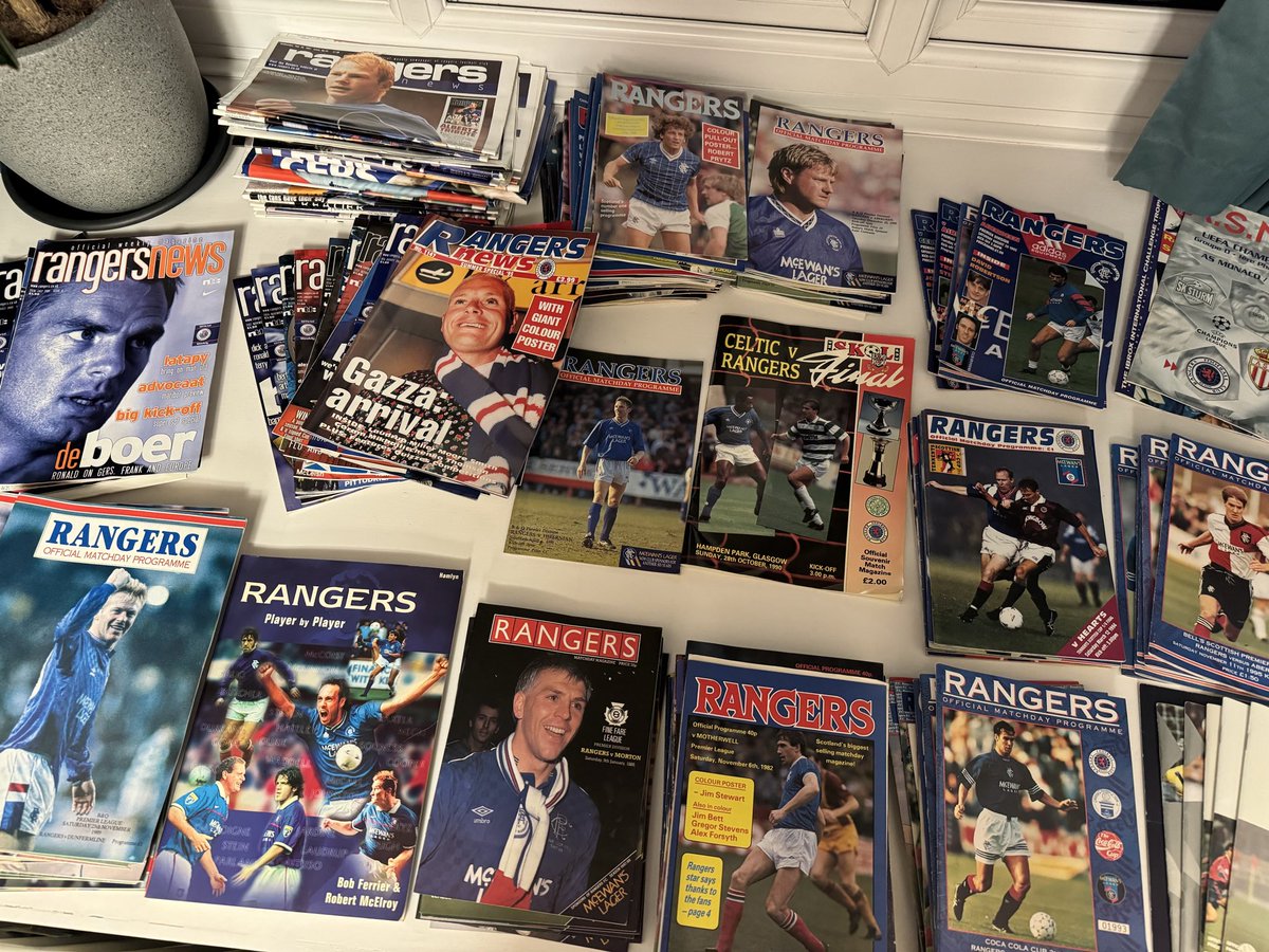 BMCRangersRants's tweet photo. If anyone is a collector of all things Rangers I have a vast collection of programs , Rangers News and various other publications. DM me if interested. 1970s onwards. Some great stuff. https://t.co/qQ5AIckRMz