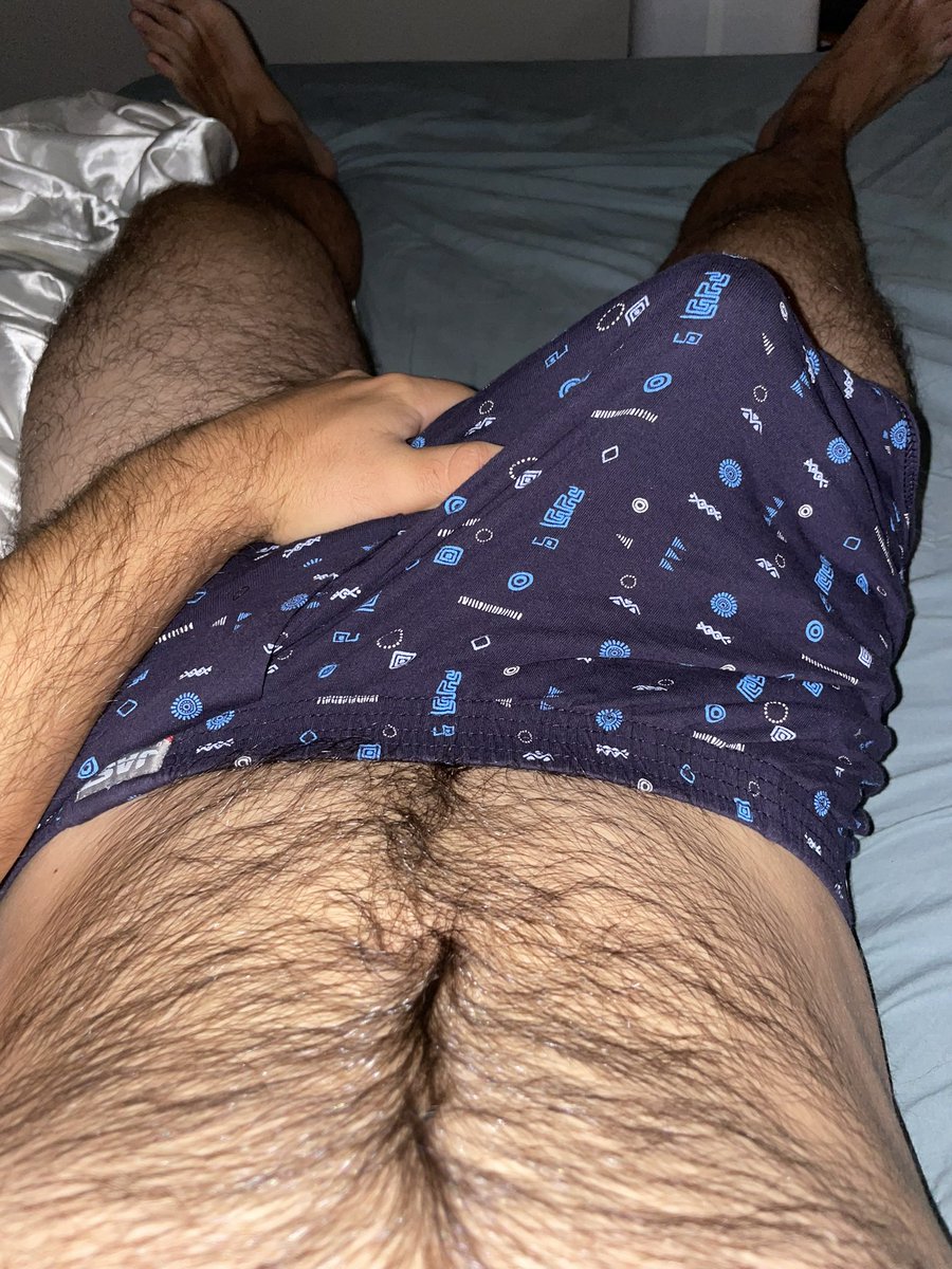 peludobcn's tweet photo. Desperté con 🦍 https://t.co/vq47SyYfge
