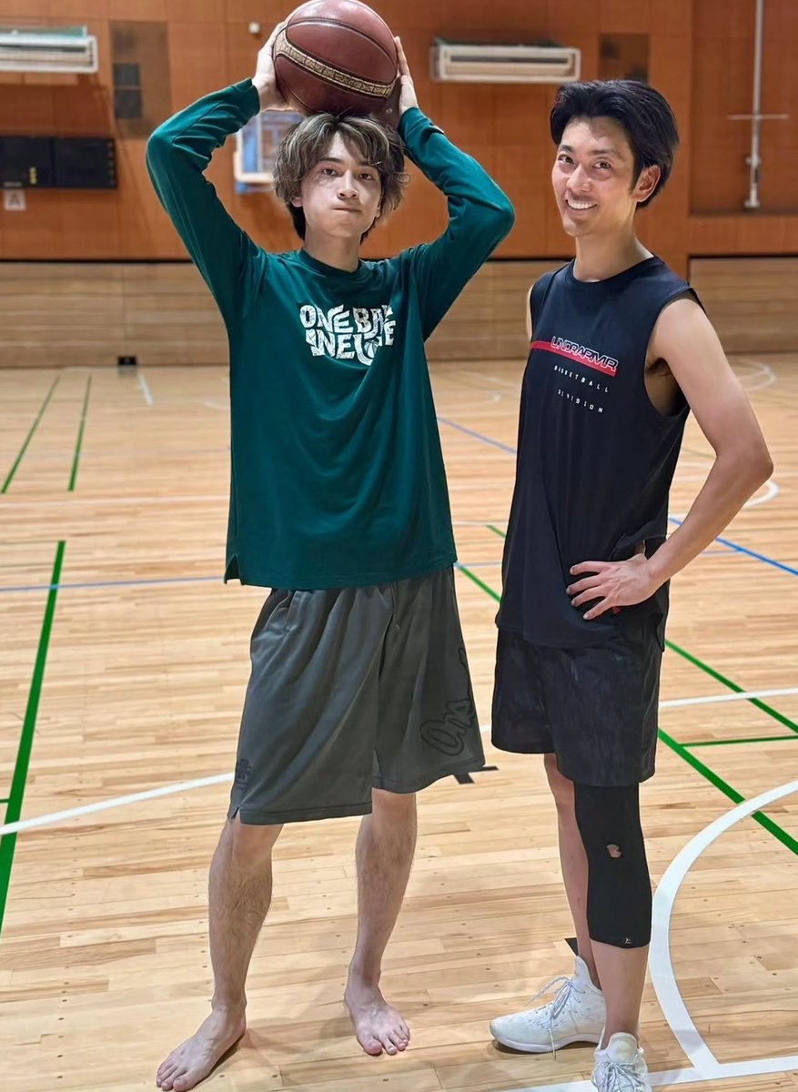 rlyfromeastasia's tweet photo. 이거너무좋은데 https://t.co/1OOtJPXL0g