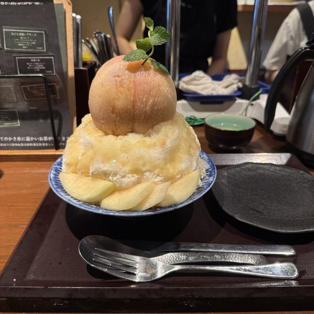 せんちす tweet media