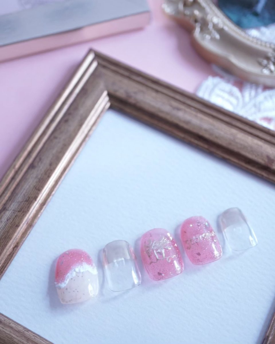 smallworld_nail's tweet photo. 𖤣𖥧𖥣｡𖤣𖥧𖥣｡⁡
⁡⁡
⁡#pr⁡⁡
⁡⁡
⁡PREGEL⁡ new color
⁡⁡SUNSET MIRAGE SERIES
⁡
⁡夕焼けをイメージした⁡数量限定カラー⁡✨
⁡
⁡乱切りされたホログラムが⁡
⁡...

詳細はこちら↓（ネイルブック）
https://t.co/G9Gbzn7dhG https://t.co/BQXnCs2wpG