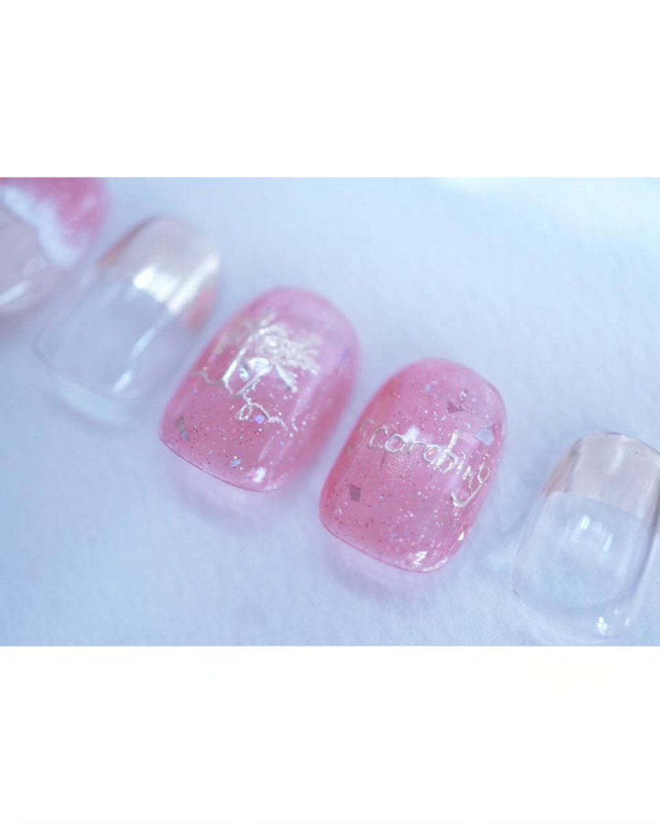 smallworld_nail's tweet photo. 𖤣𖥧𖥣｡𖤣𖥧𖥣｡⁡
⁡⁡
⁡#pr⁡⁡
⁡⁡
⁡PREGEL⁡ new color
⁡⁡SUNSET MIRAGE SERIES
⁡
⁡夕焼けをイメージした⁡数量限定カラー⁡✨
⁡
⁡乱切りされたホログラムが⁡
⁡...

詳細はこちら↓（ネイルブック）
https://t.co/G9Gbzn7dhG https://t.co/BQXnCs2wpG