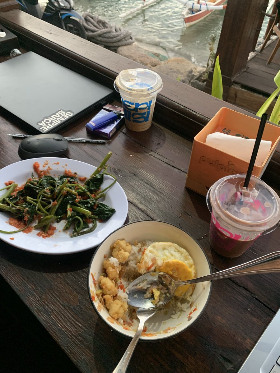 dellicatz's tweet photo. work from bali yang dijanjikan itu https://t.co/iUkKy4Kz4w