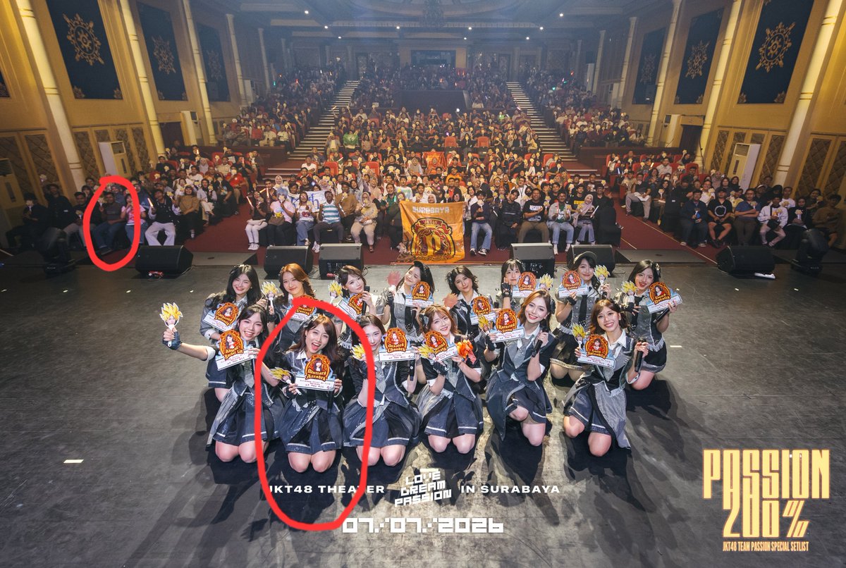 ryza_armun's tweet photo. Posisi fans dan membernya. Hehe.

@A_MutheJKT48 https://t.co/pj6fhDeEQR