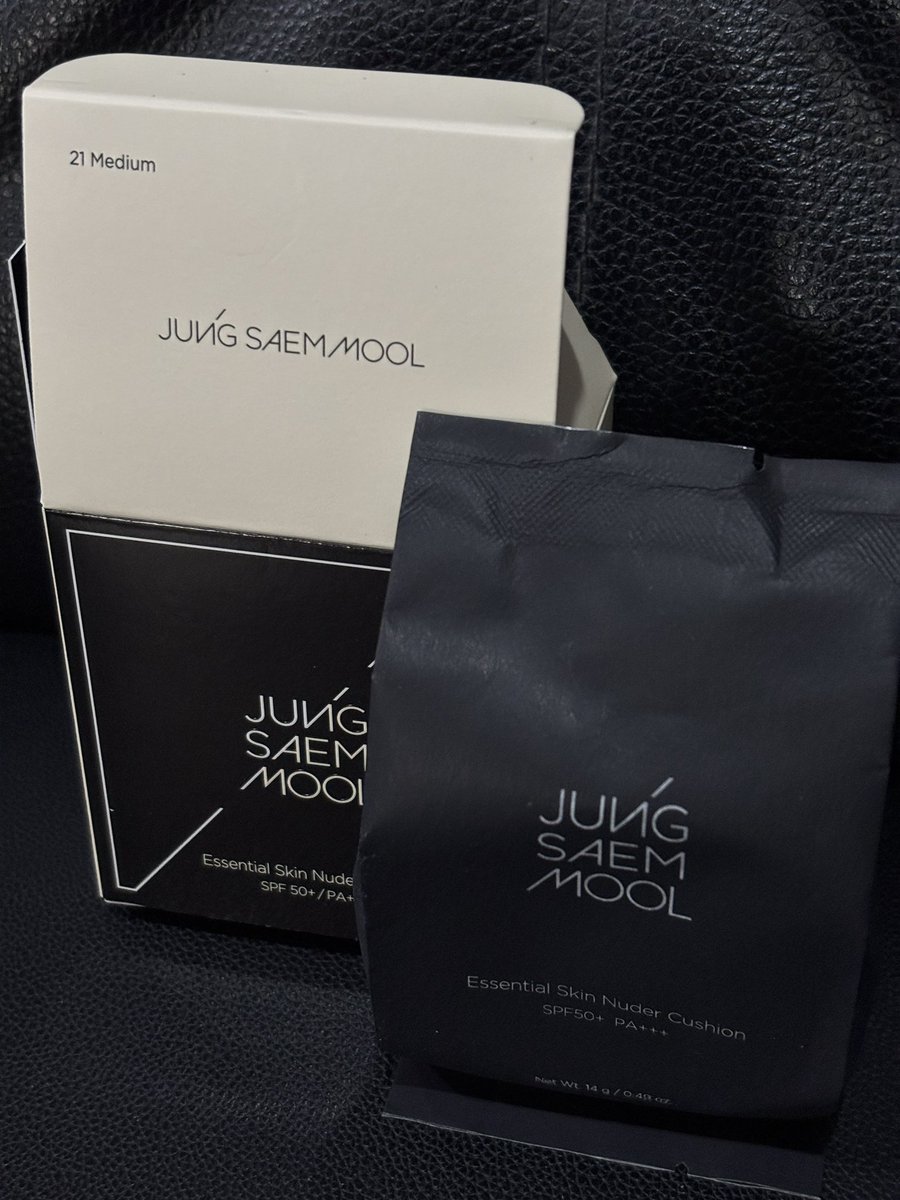 jokheeshop's tweet photo. Jung Saem Mool 
Essential Skin Nuder Cushion

สี 21 medium รีฟิล ยังไม่แกะ(ไม่มีตลับ)

290 บาท รวมส่ง

#ส่งต่อคสอ #ส่งต่อคสอมือ2 #คสอมือสอง #ส่งต่อเครื่องสำอาง #ส่งต่อเครื่องสําอางมือสอง #เครื่องสำอางมือสอง #jsm #cushion 
#ส่งต่อคุชชั่น #ป้าจอง https://t.co/CAnEZdNSdT