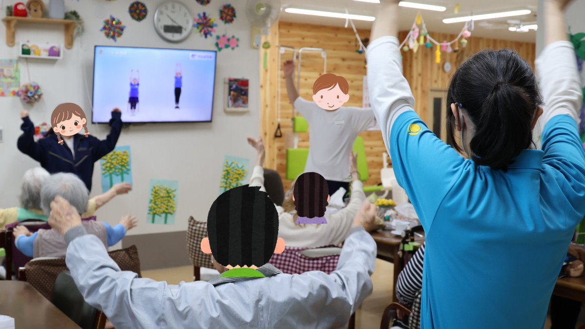 ds_hongo's tweet photo. 中学生が職場体験に来てくれました！

先月中学生が２名デイ本郷に来てくれました！

お話をしてくれたり一緒に体操をしたり
七夕の飾りを作ったり、お願い事を一緒に考えたり
始めは少し緊張している様子でしたが、目線を合わせて利用者のお話に親身に耳を傾けてくれていました

＃職場体験 https://t.co/bSTYR3nkwk