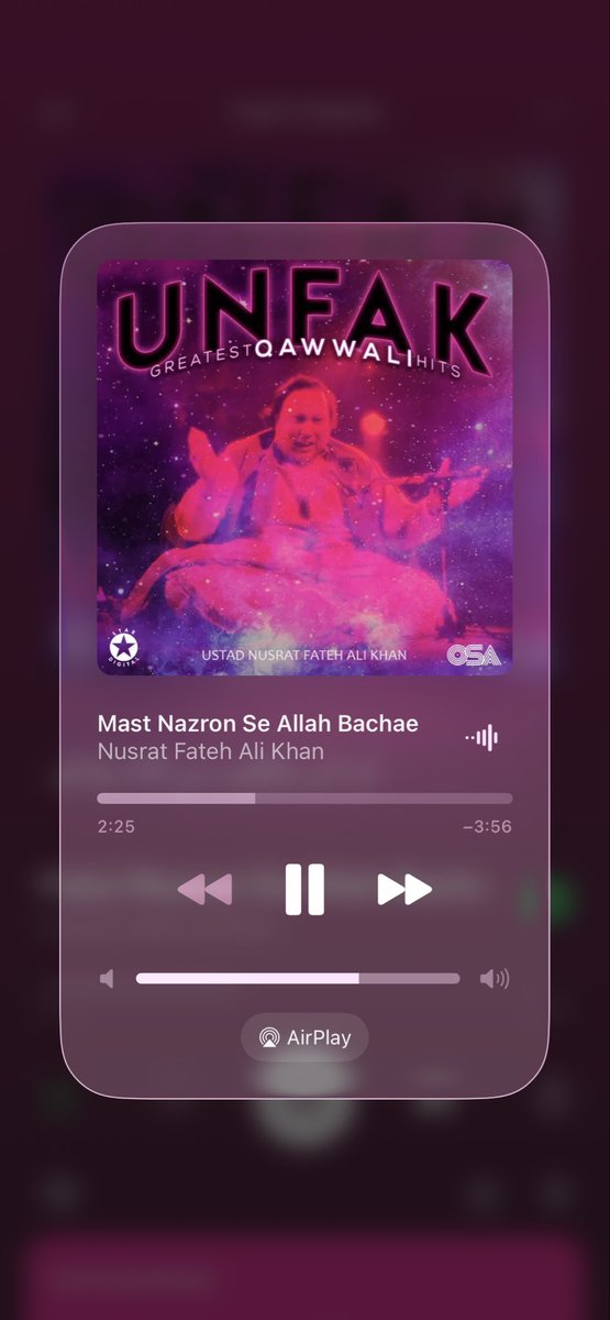nearbysalt's tweet photo. inki chaalon se allah bachaye https://t.co/ALMZ0qLI5I