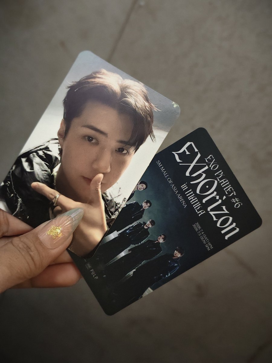 yehet1997's tweet photo. user @yehet1997 finally saw EXO and Sehun YEHET (⁠◕⁠ᴗ⁠◕⁠✿⁠) https://t.co/R9032jO23i