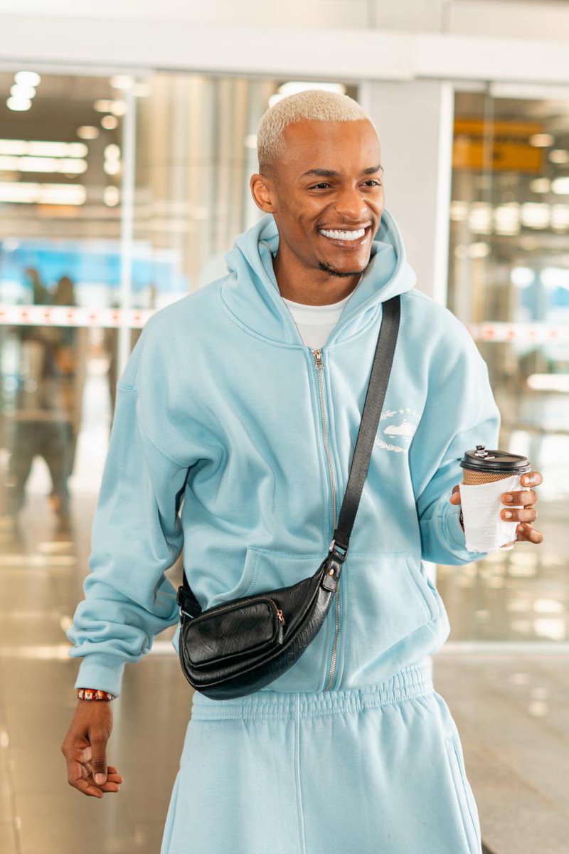 BigEyeUG's tweet photo. South African DJ and singer Justin 99 this morning arrived in Uganda. He will be performing at Club Guvnor at the Delirio Night this evening. https://t.co/rTEtTCeYi2