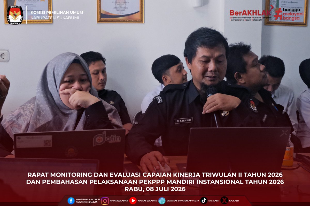 kpukabsi's tweet photo. Halo #TemanPemilih! 👋
​Dalam rangka mengukur tingkat efektivitas kerja serta menjaga akuntabilitas lembaga, KPU Kabupaten Sukabumi menggelar Rapat Monitoring dan Evaluasi Capaian Kinerja Triwulan II Tahun 2026 pada hari ini, Rabu (08/07). https://t.co/pDRhatX5DT