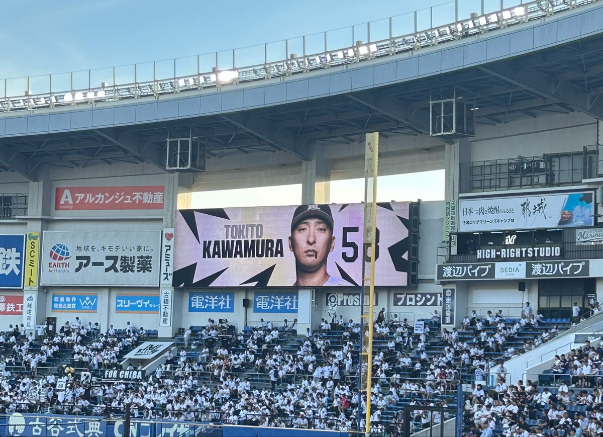 Lp99gtAqJrK7Bln's tweet photo. すみません！！ときとの口から！！何か！黒いものがでてます！！（画面故障？ https://t.co/tAg41XJrQI