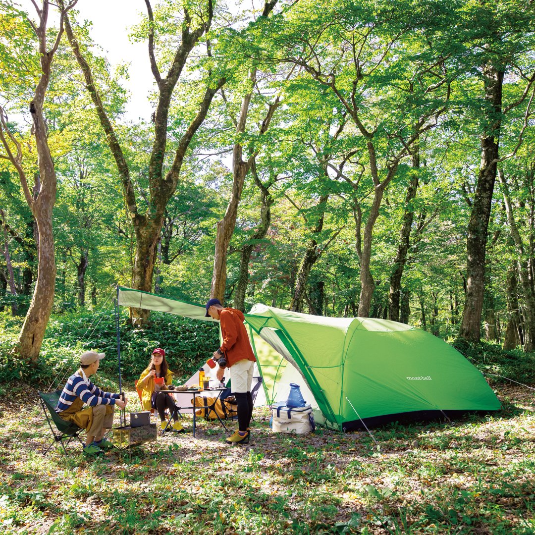 montbellJP's tweet photo. いよいよ夏到来！　現在、キャンプ用品がとってもお得なフェアを開催中です。テントやスリーピングバッグなど対象商品をお買い上げで、通常のモンベルポイントに加え、30％分のポイントをプレゼントします。この機会をお見逃しなく。
https://t.co/a0670CoCeI https://t.co/OgvRXqTq5H