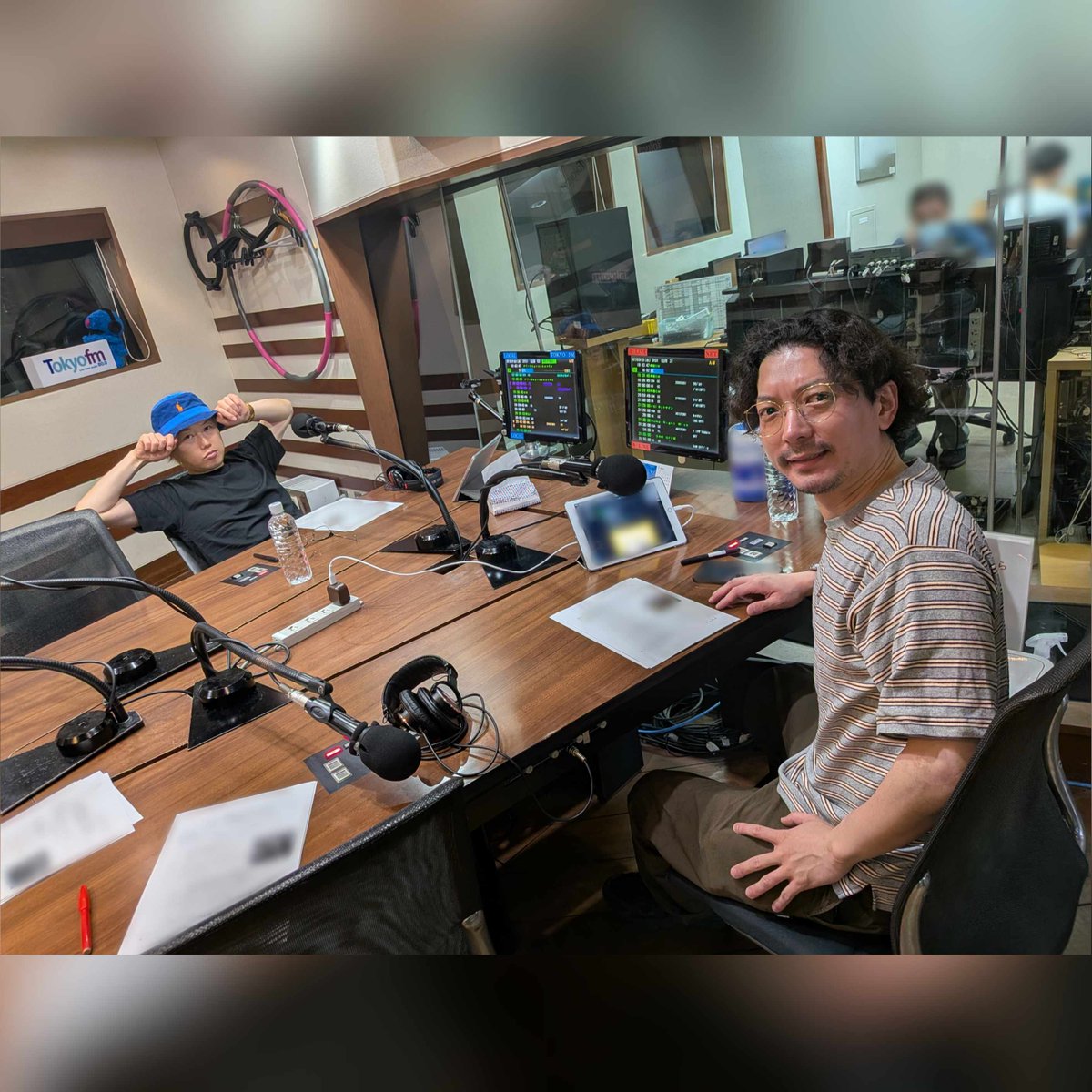 sopranoc_tfm's tweet photo. 🌏Podcast版 配信🌏
︶︶︶︶︶︶︶︶︶︶︶
#ソプラノC 最新エピソードが公開🛜
【#78 オリラジ藤森→シソンヌ長谷川→嶋佐→？】

📺#YouTube 
https://t.co/TYQYqvy1rm

📻#radiko ポッドキャスト
https://t.co/ZNNt2rdN01

🟢#Spotify
https://t.co/T61r4oKAF0

🍎#AppleMusic
https://t.co/XftWQNHahF

📦#AmazonMusic
https://t.co/DqgdFX8l4y

🗼#TOKYOFM ポッドキャスト
https://t.co/8TnaRCY2vy

ーーーーーーーーーーーーーー
各音声配信プラットフォームで
#喋るズ のアーカイブ配信中✅