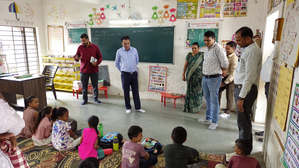 District Panchayat office Botad tweet media
