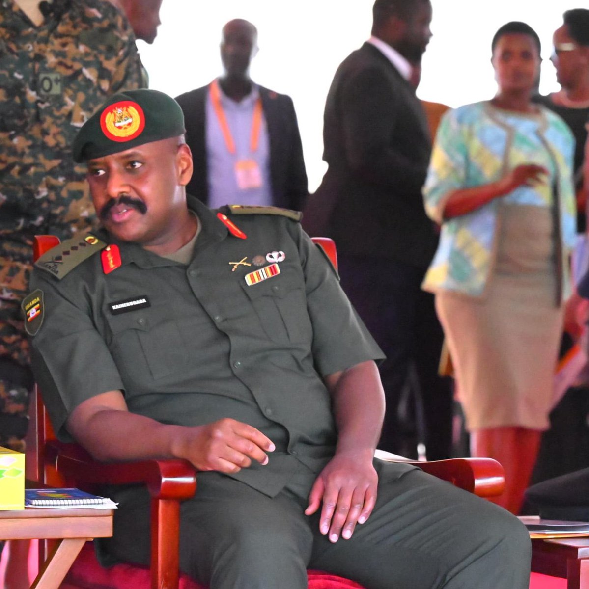 EastAfricaGov's tweet photo. What's so special with this @FARDC_officiel Senior Army Officer. Is he the best General in the DRC's @FARDC_officiel Forces, what do people of DRC Love on him, can he better than Gen. @mkainerugaba of Uganda? 

East Africans Let's know who is better. https://t.co/wYiejOeGHz